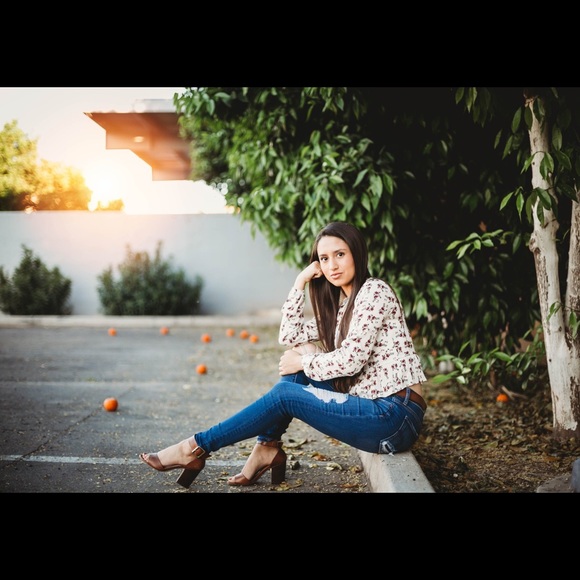 Meet your Posher, Audianna - Picture 1 of 1